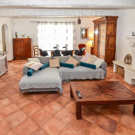 3 Bedroom Awesome Home In Chateuneuf De Gadagne Châteauneuf-de-Gadagne 외부 사진