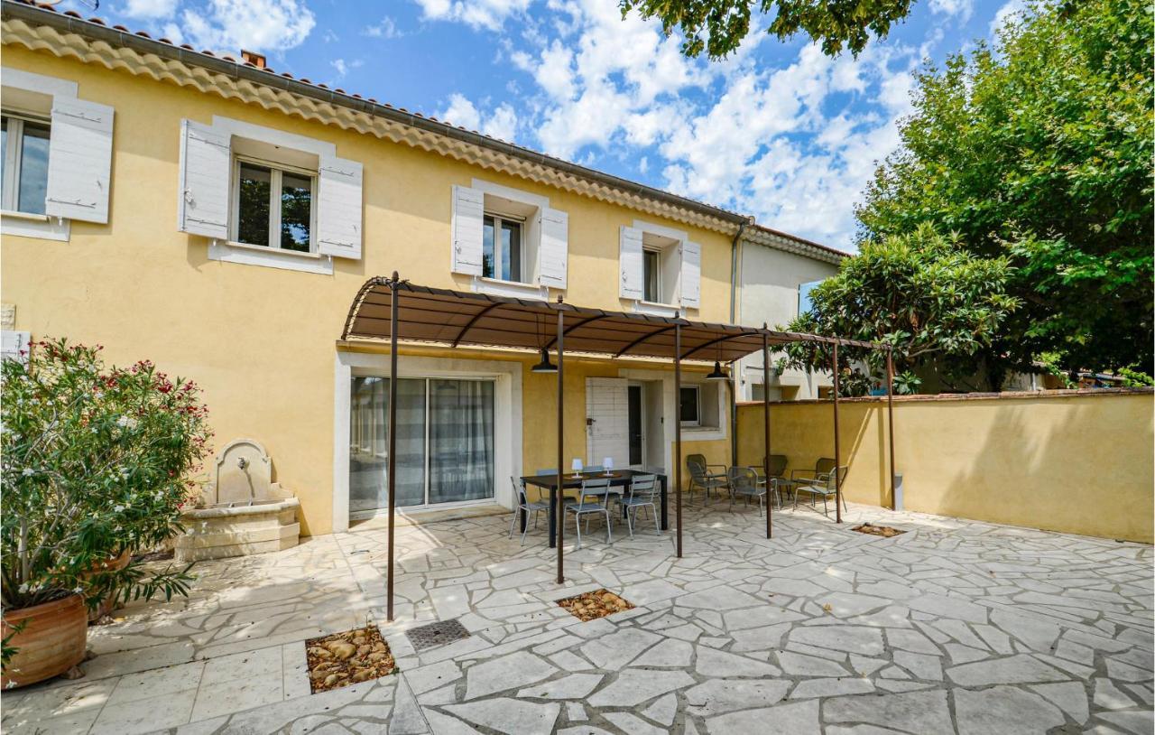 3 Bedroom Awesome Home In Chateuneuf De Gadagne Châteauneuf-de-Gadagne 외부 사진