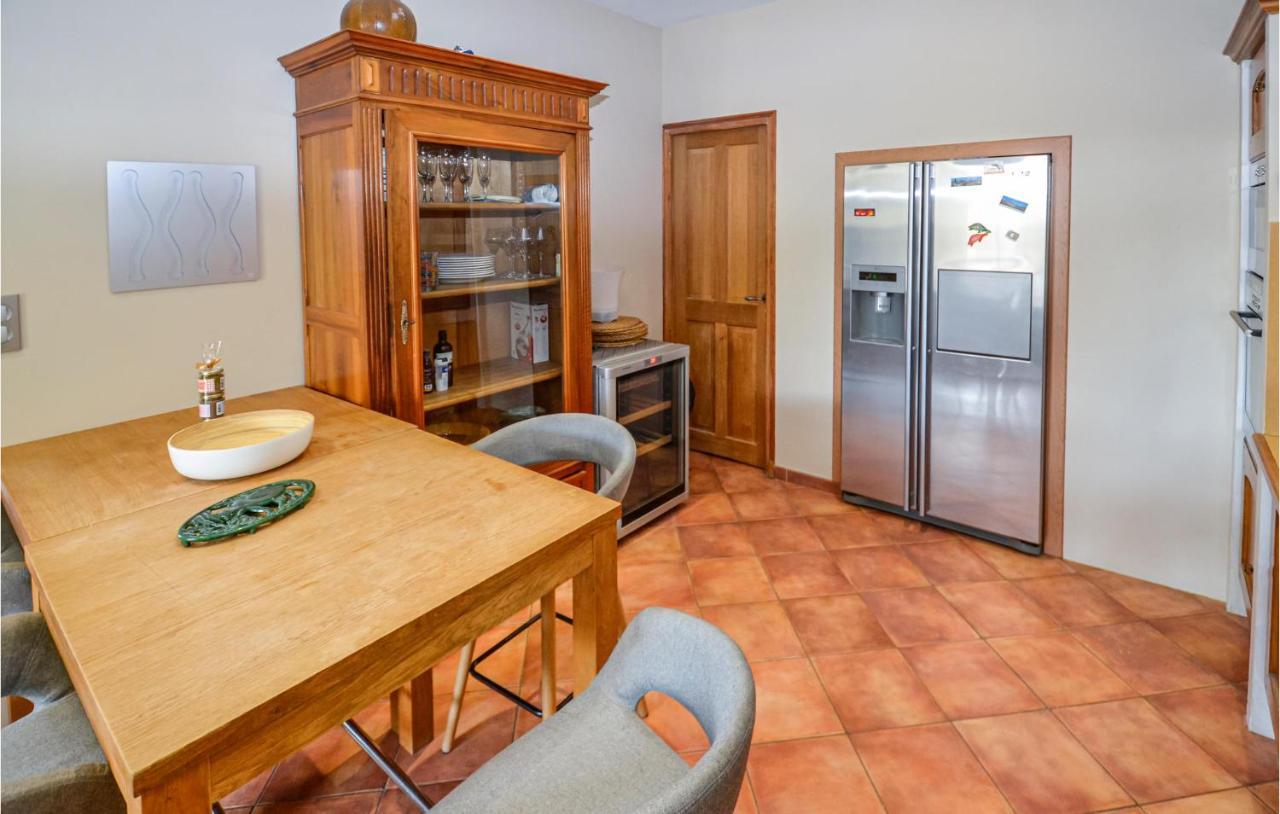 3 Bedroom Awesome Home In Chateuneuf De Gadagne Châteauneuf-de-Gadagne 외부 사진