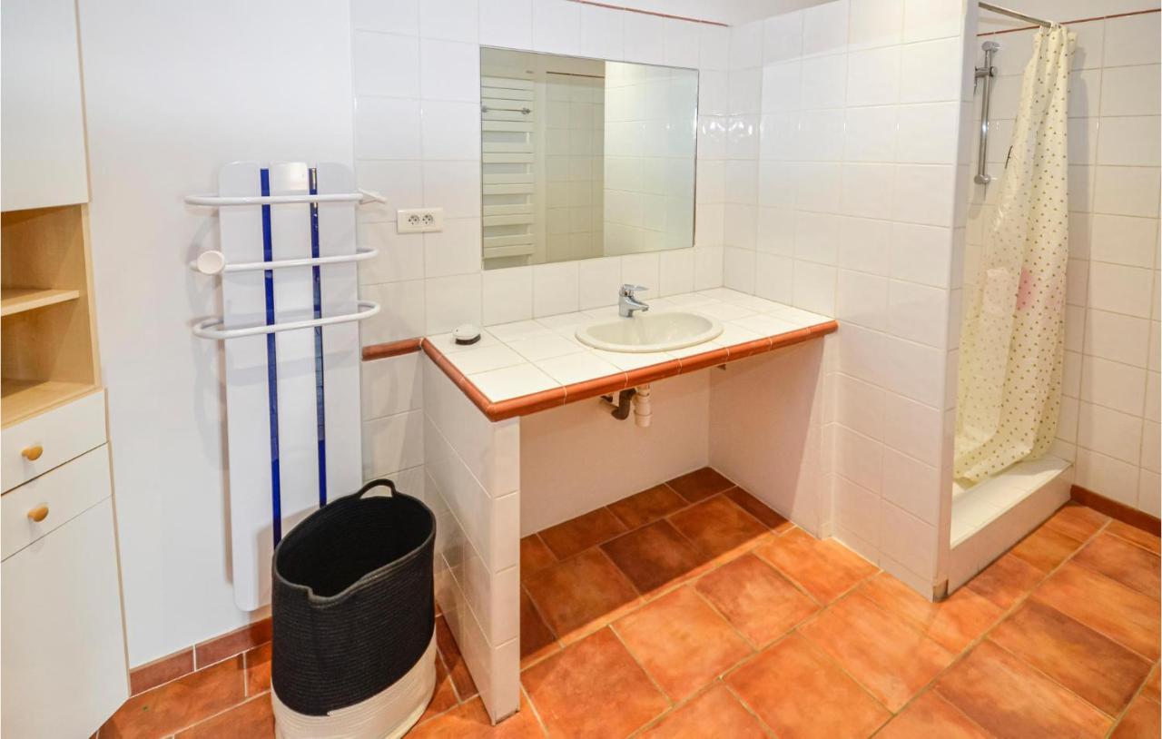 3 Bedroom Awesome Home In Chateuneuf De Gadagne Châteauneuf-de-Gadagne 외부 사진