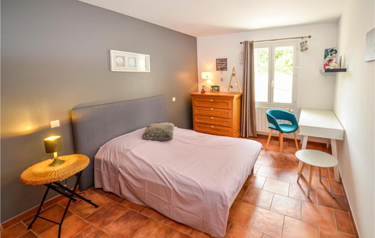 3 Bedroom Awesome Home In Chateuneuf De Gadagne Châteauneuf-de-Gadagne 외부 사진