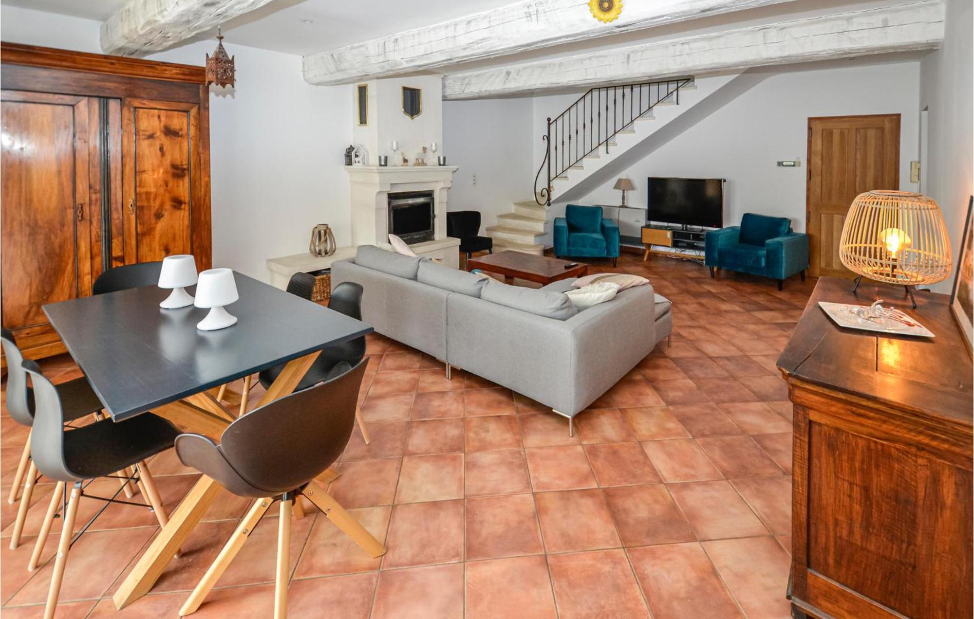 3 Bedroom Awesome Home In Chateuneuf De Gadagne Châteauneuf-de-Gadagne 외부 사진