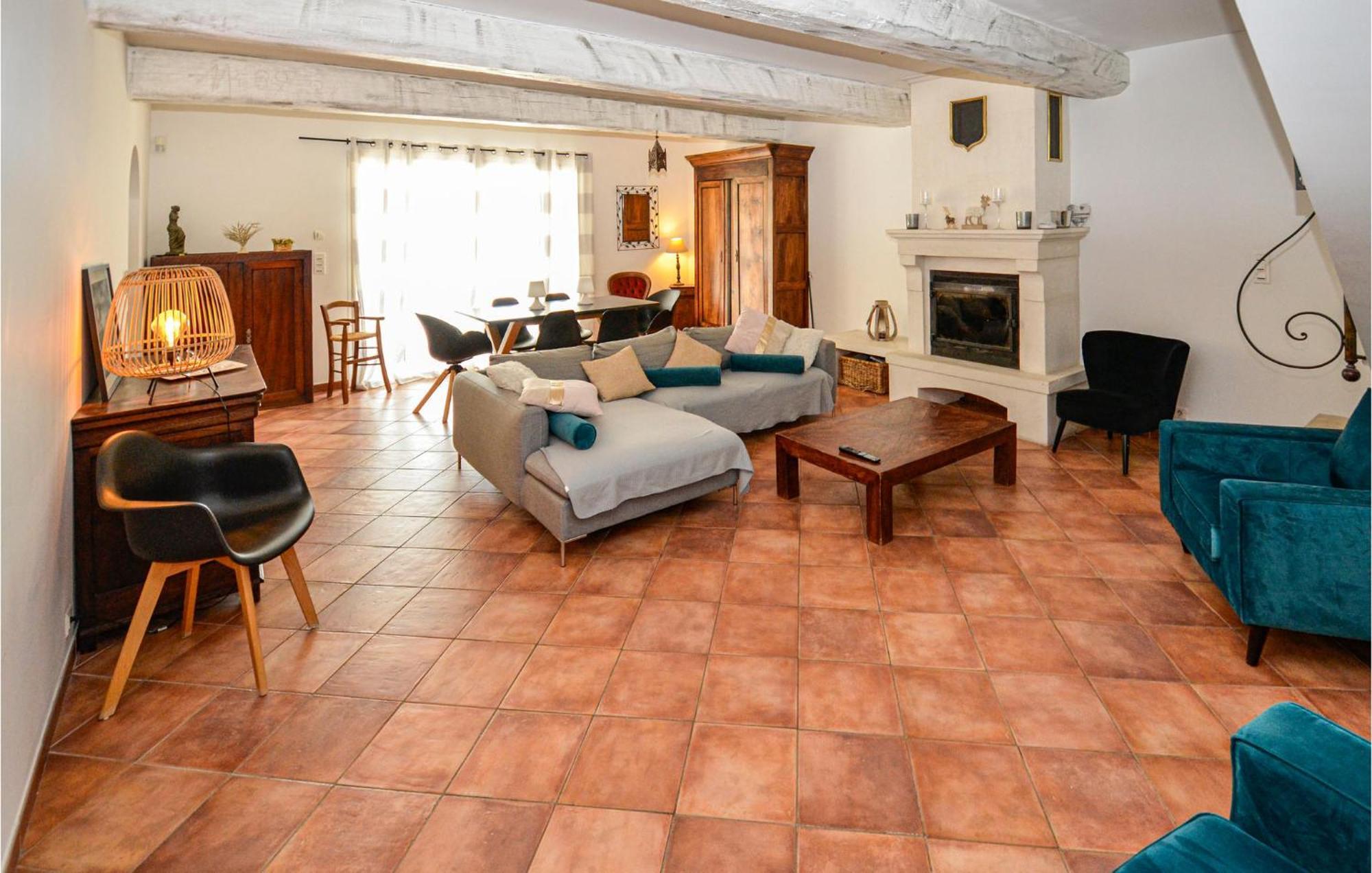 3 Bedroom Awesome Home In Chateuneuf De Gadagne Châteauneuf-de-Gadagne 외부 사진